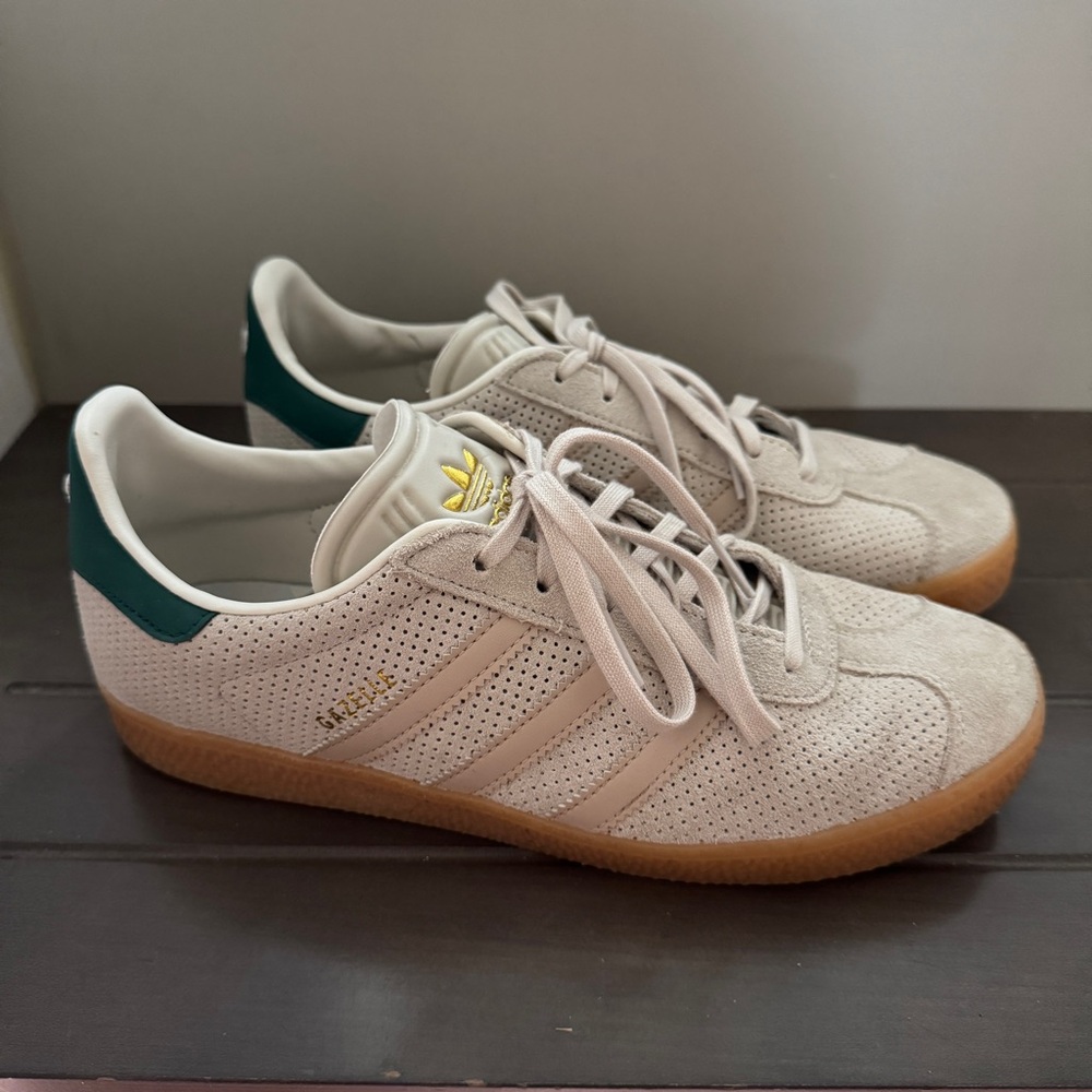 Adidas Gazelle Sneakers